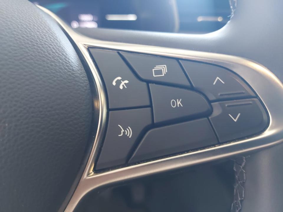 mitsubishi-colt-2025-gasolina-999cc