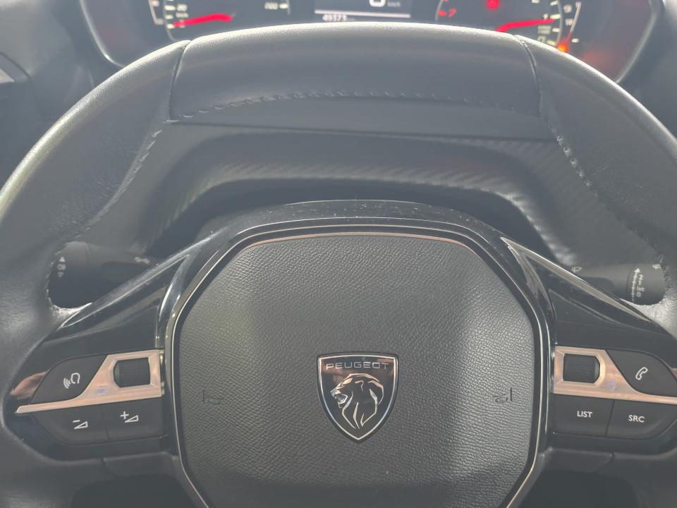 peugeot-208-2024-gasolina-1199cc