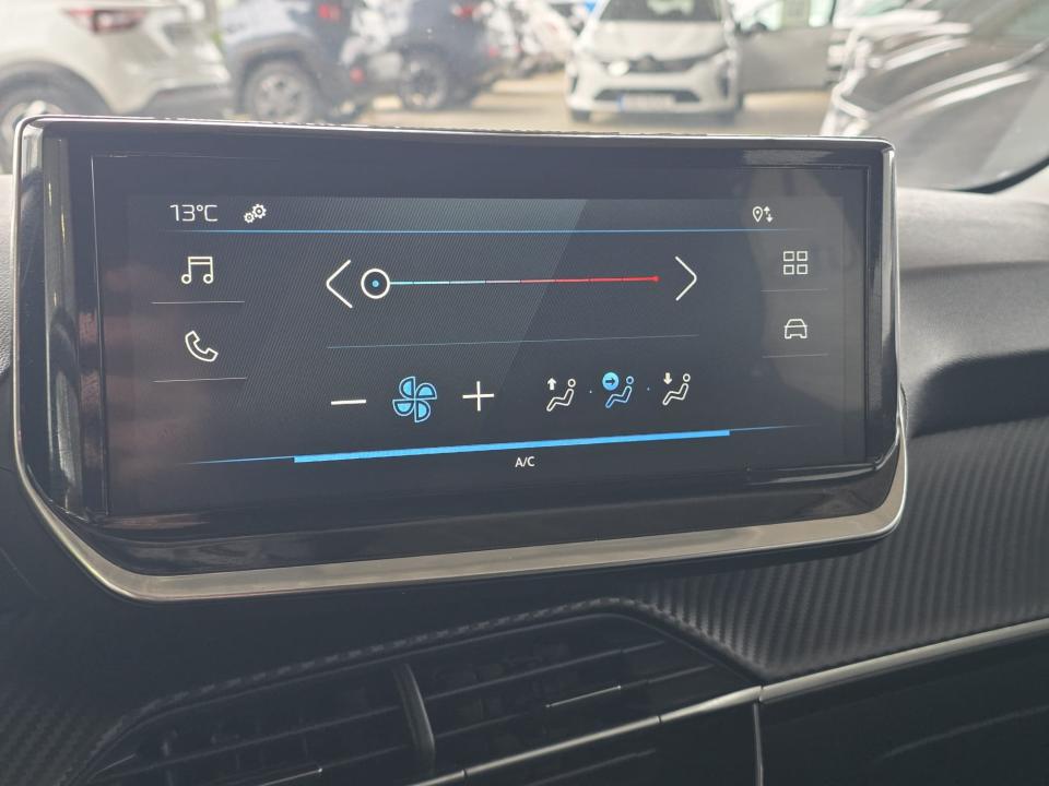 peugeot-208-2024-gasolina-1199cc