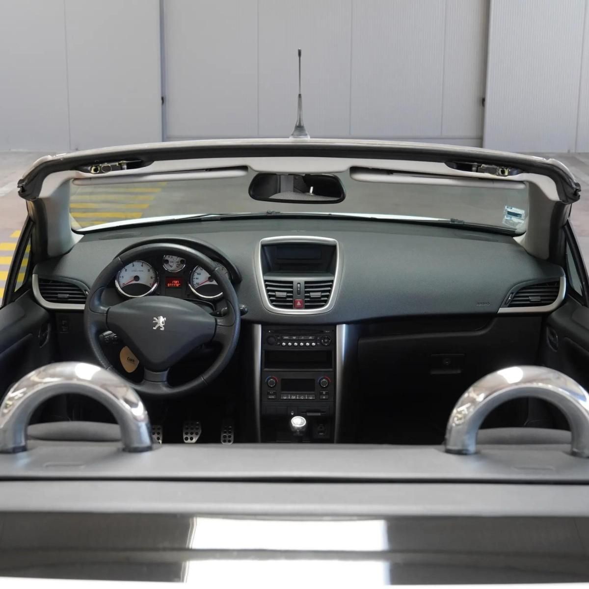 peugeot-207-cc-2011-gasolina-1598cc