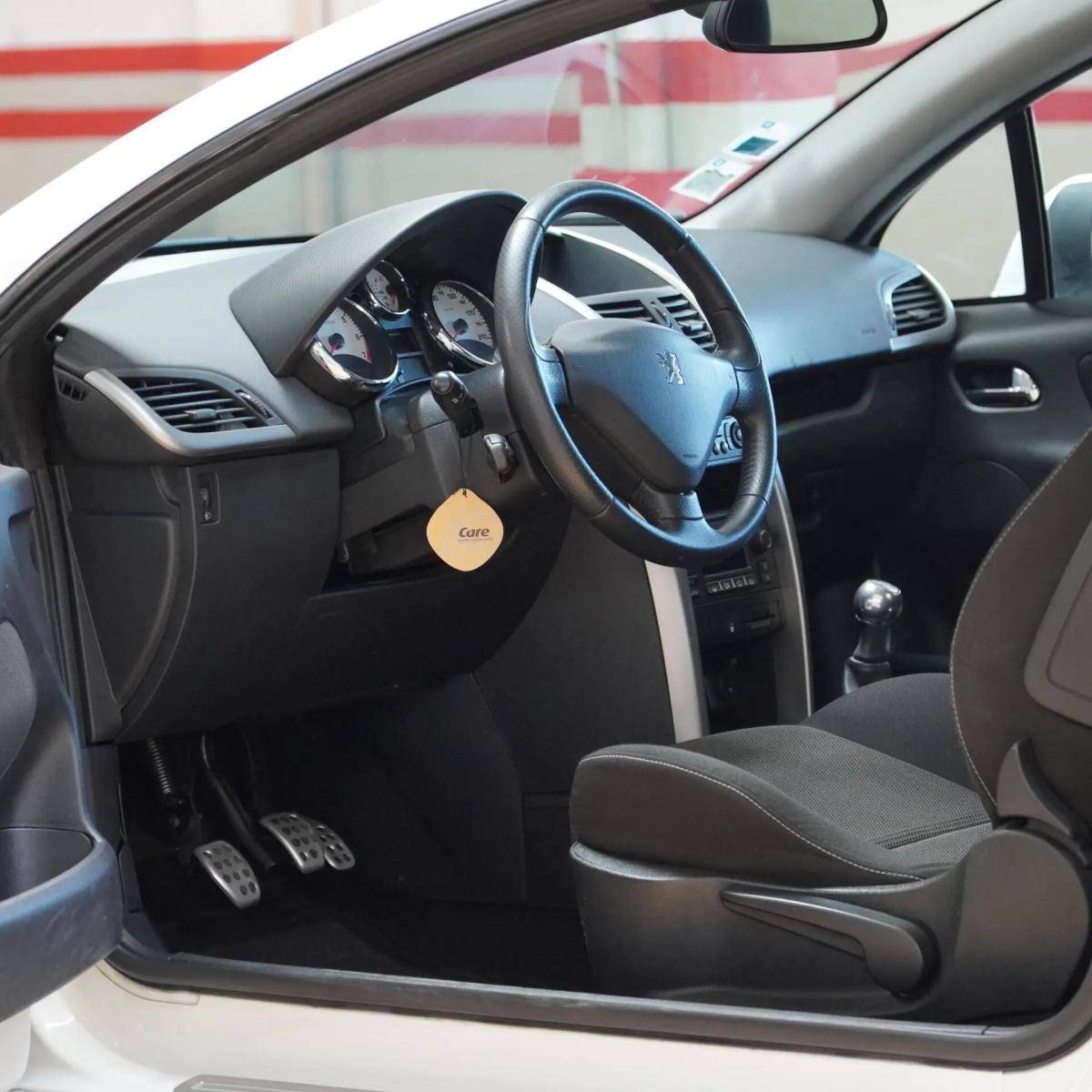 peugeot-207-cc-2011-gasolina-1598cc