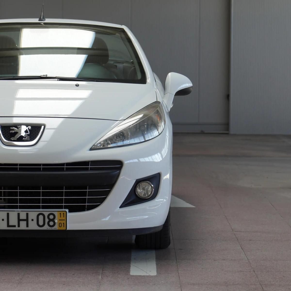 peugeot-207-cc-2011-gasolina-1598cc