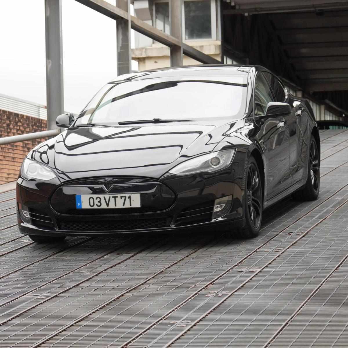 tesla-model-s-2013-eletrico-0cc