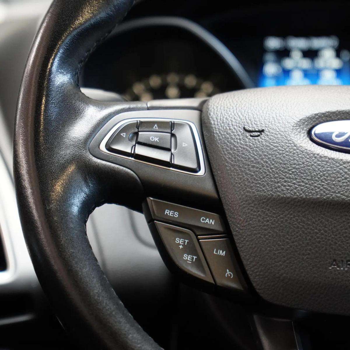 ford-focus-sw-2018-gasolina-998cc
