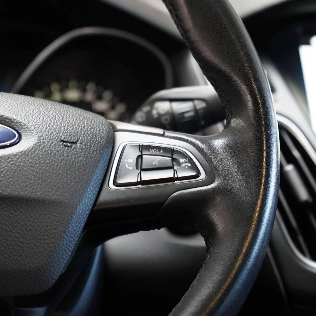 ford-focus-sw-2018-gasolina-998cc