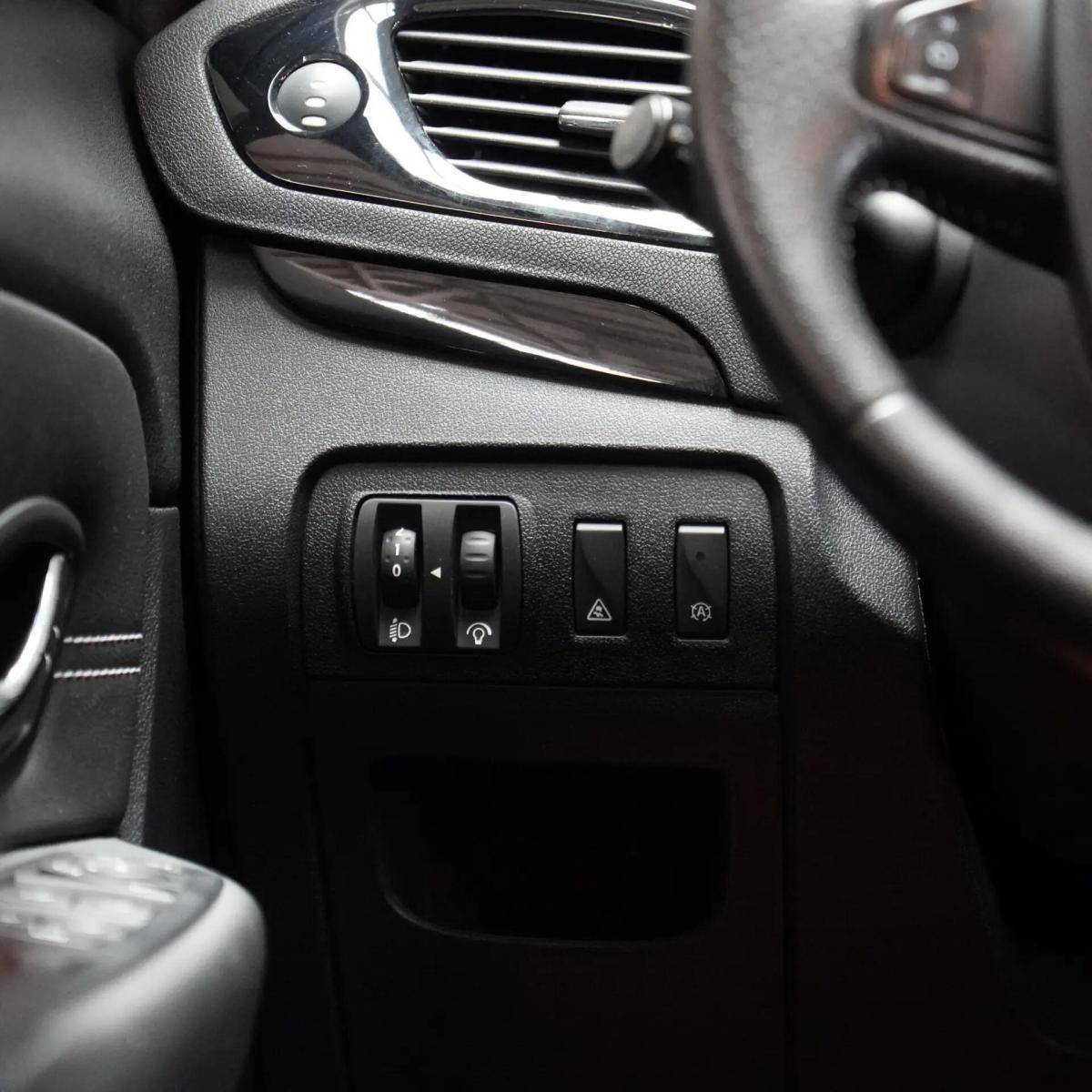 renault-grand-scenic-2013-gasolina-1197cc