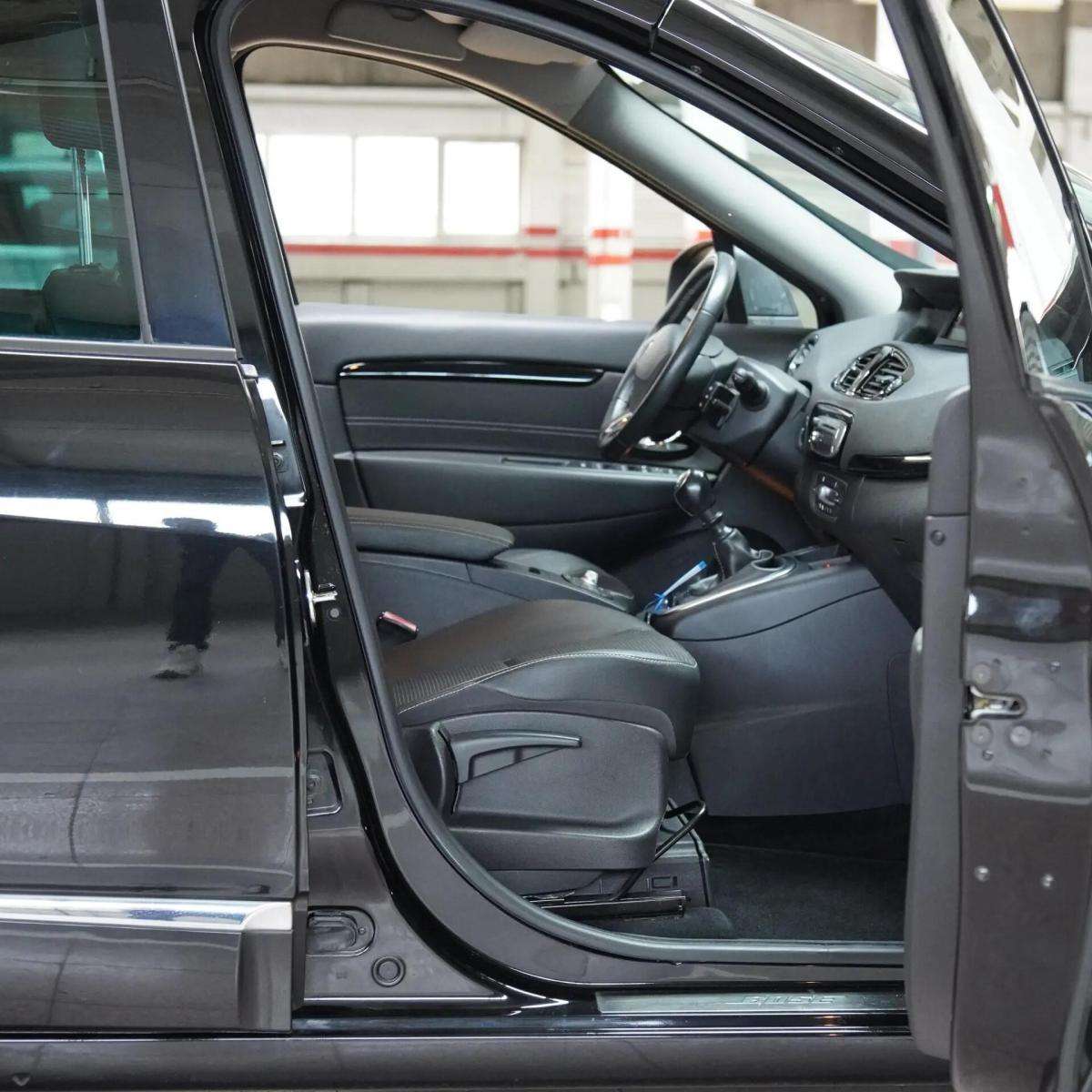 renault-grand-scenic-2013-gasolina-1197cc