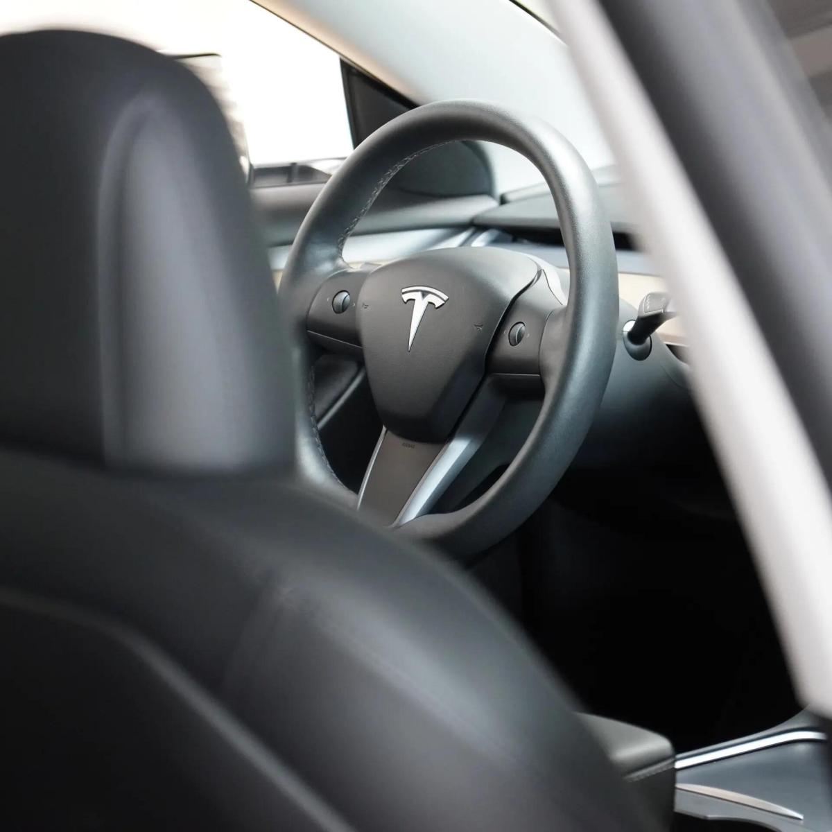 tesla-model-3-2022-eletrico-0cc