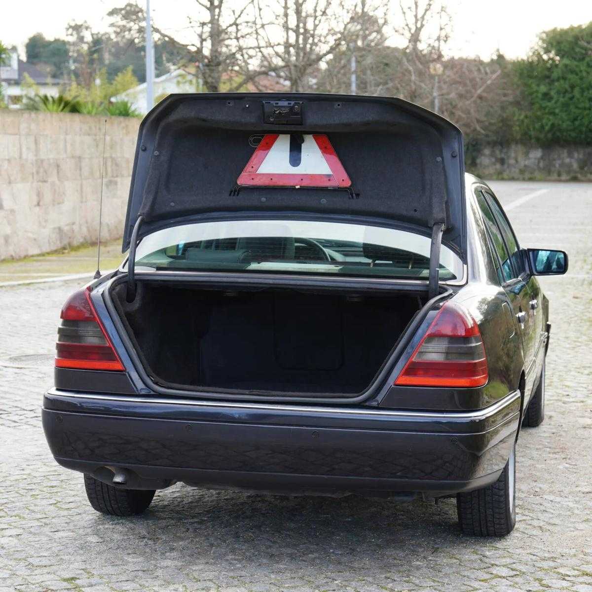 mercedes-benz-classe-c-c-200-1994-diesel-1997cc