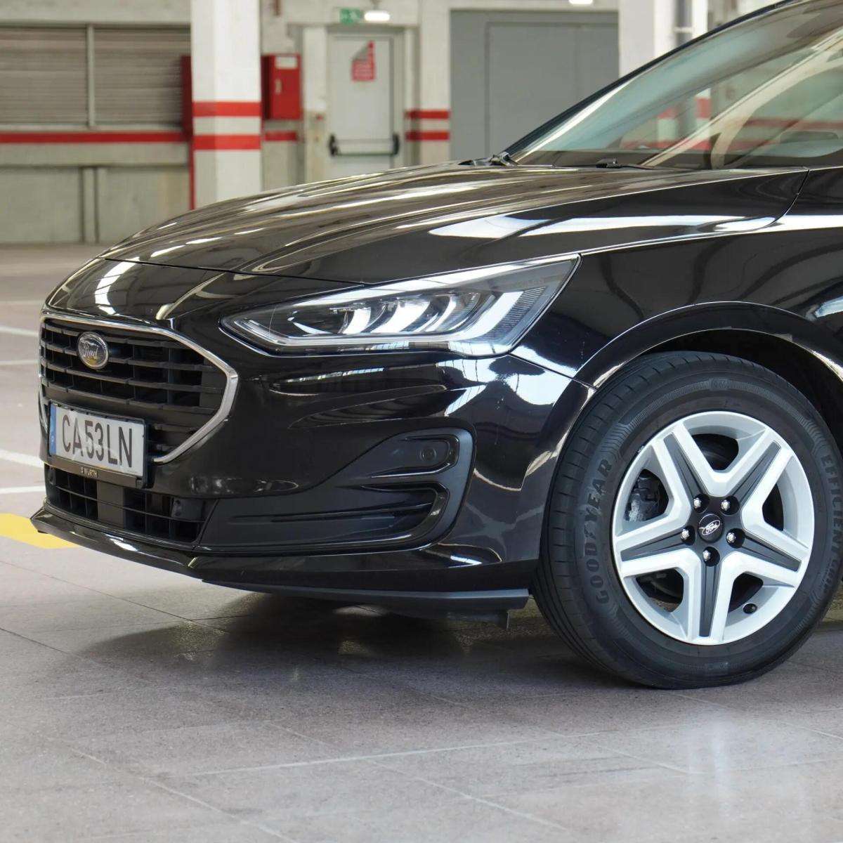 ford-focus-sw-2023-diesel-1499cc