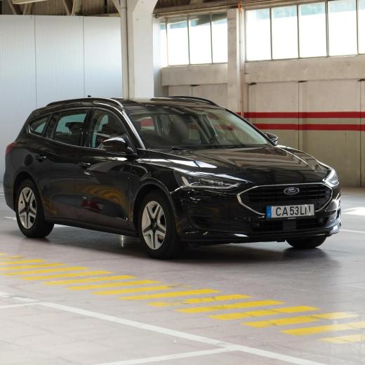 ford-focus-sw-2023-diesel-1499cc