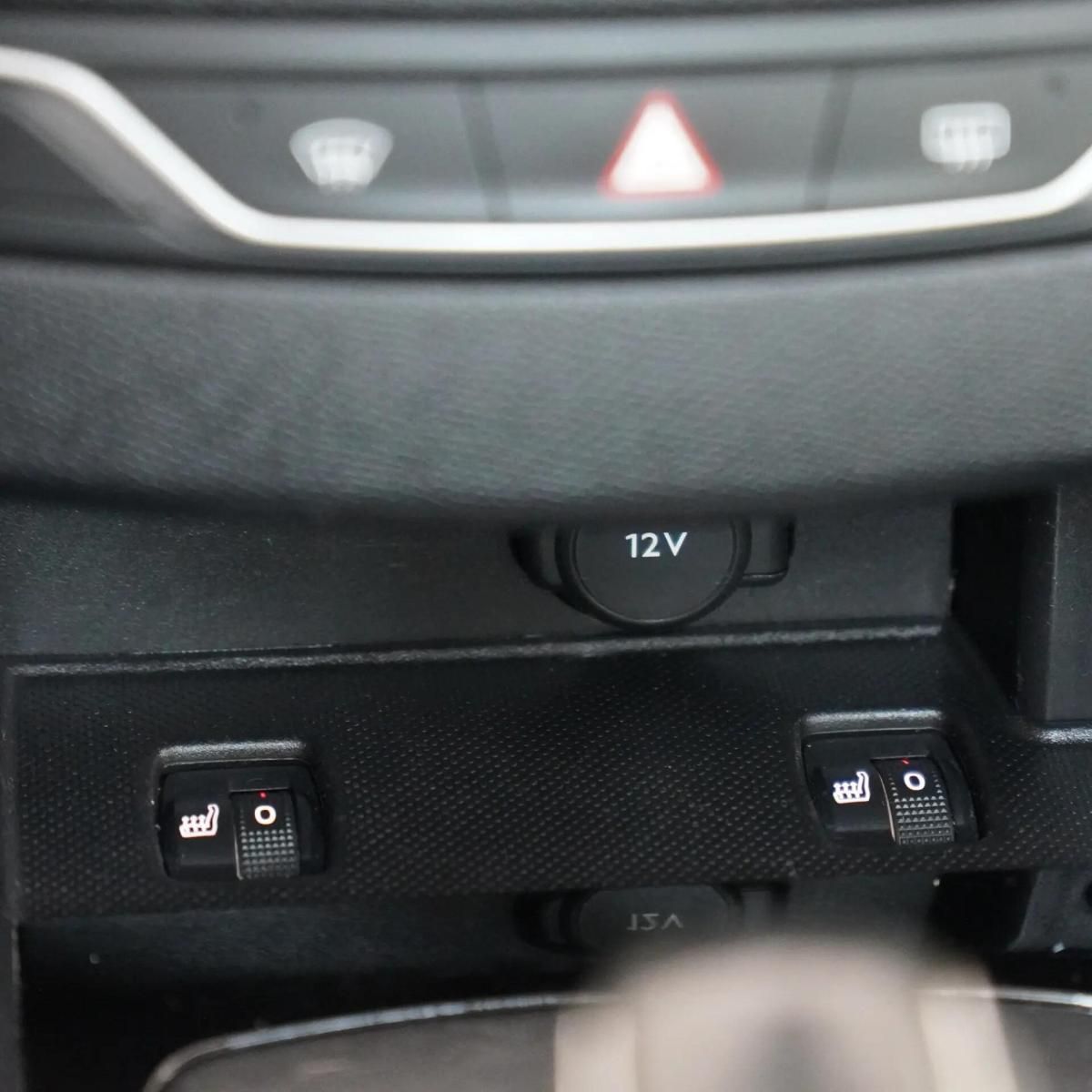 peugeot-308-2015-diesel-1560cc