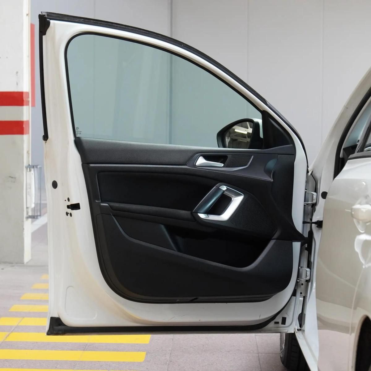 peugeot-308-2015-diesel-1560cc