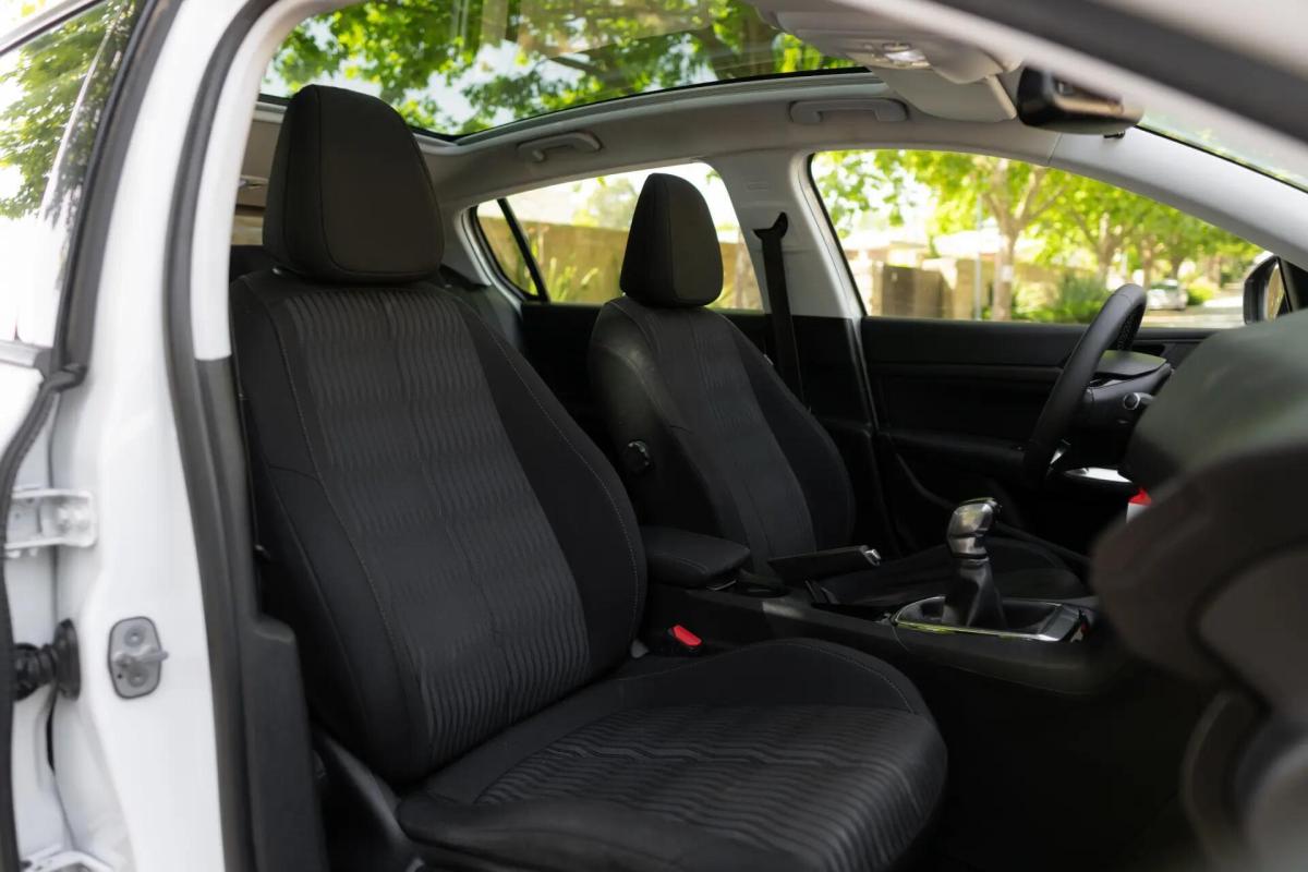 peugeot-308-2015-diesel-1560cc
