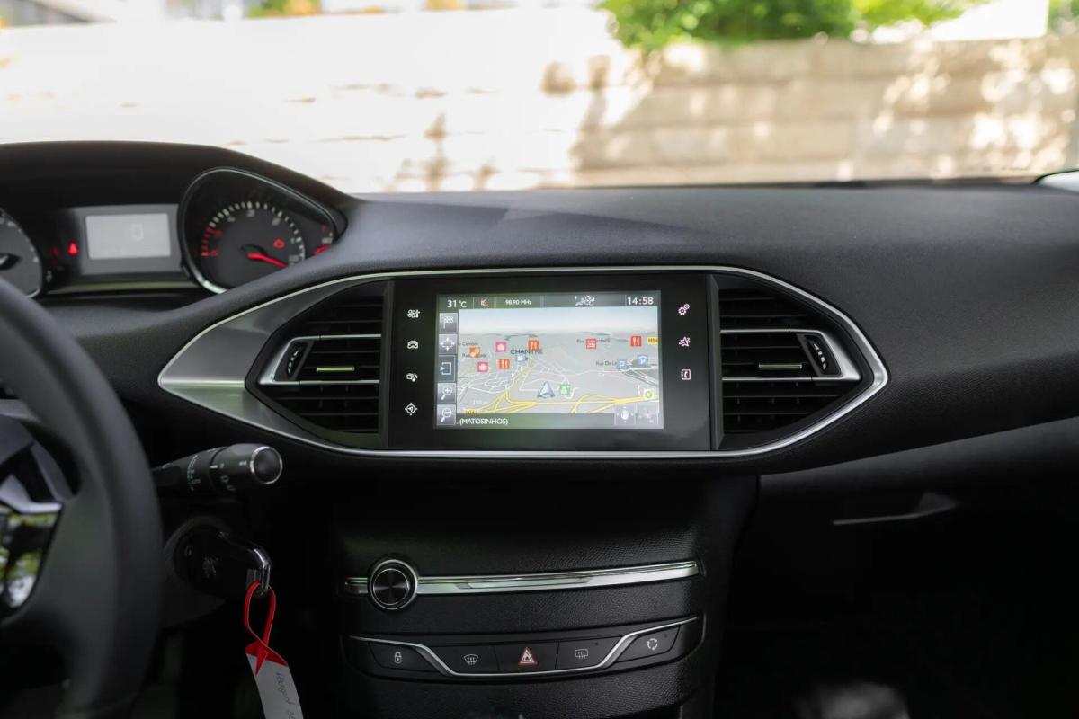 peugeot-308-2015-diesel-1560cc