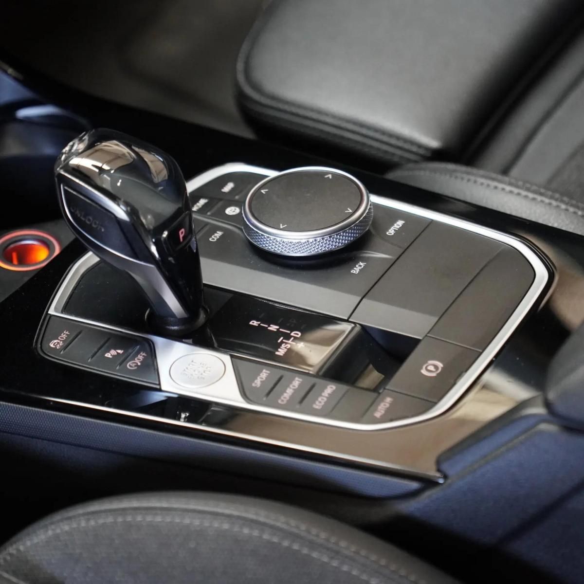 bmw-serie-1-116i-2020-gasolina-1499cc