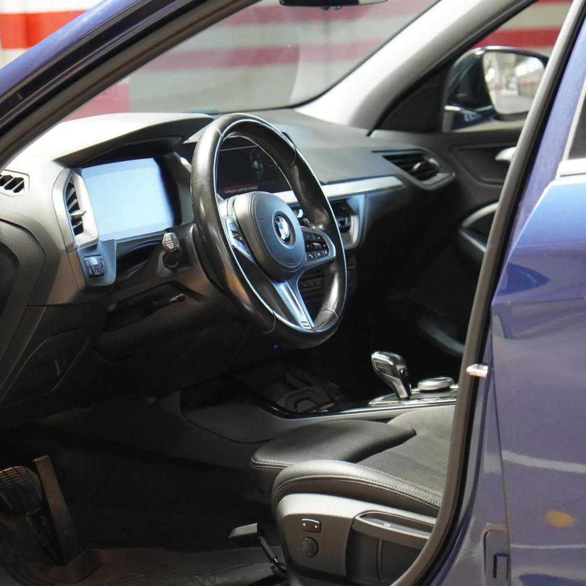 bmw-serie-1-116i-2020-gasolina-1499cc