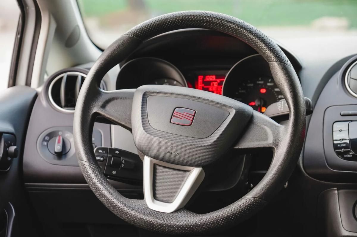 seat-ibiza-1-2-tdi-2011-diesel-1199cc