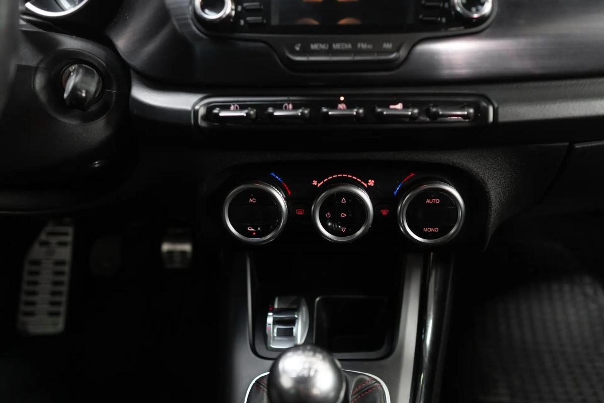 alfa-romeo-giulietta-2010-diesel-1598cc