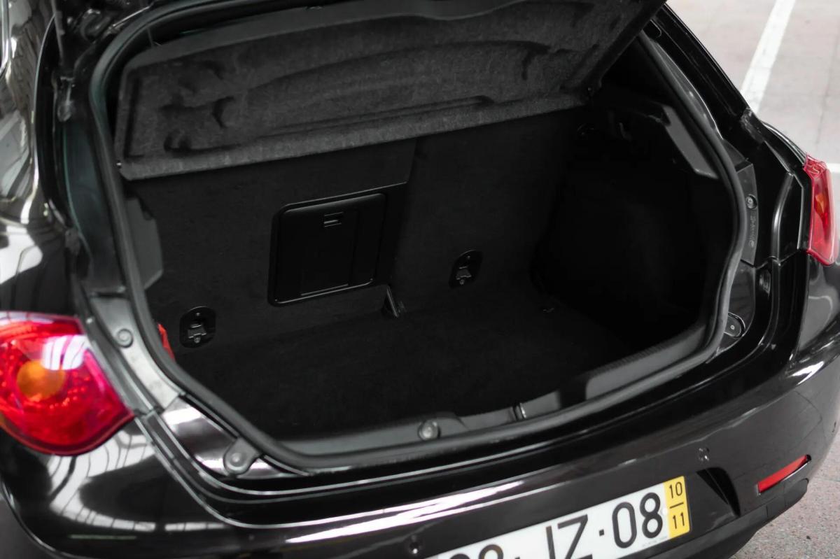 alfa-romeo-giulietta-2010-diesel-1598cc