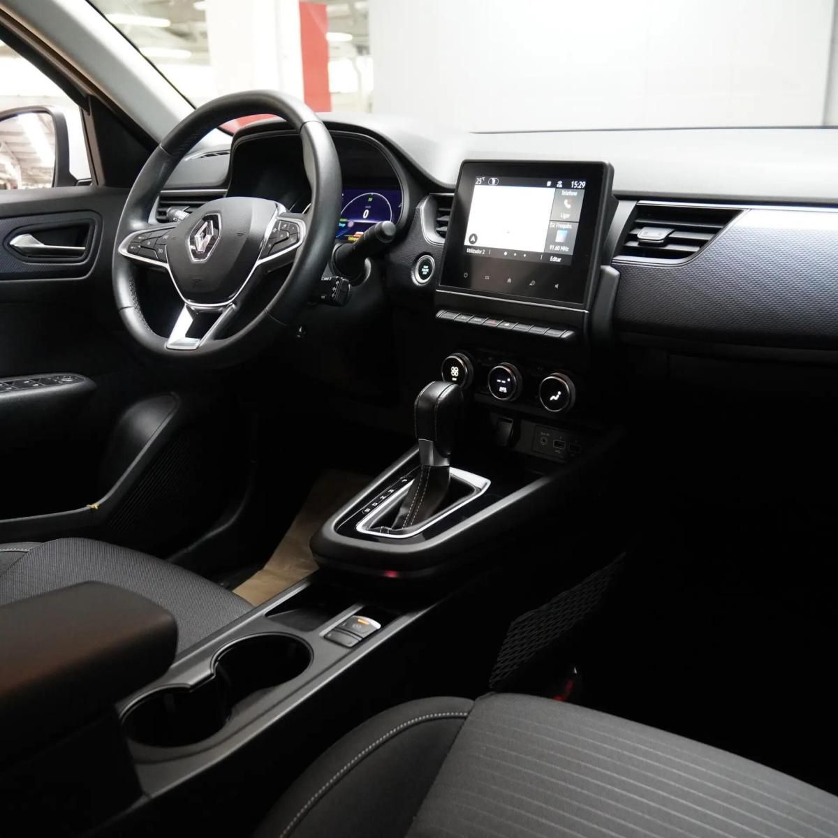 renault-arkana-2023-hibrido-a-gasolina-1598cc