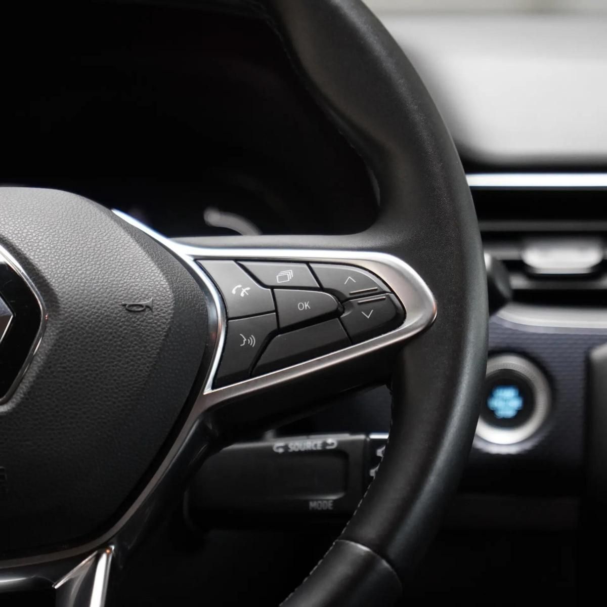 renault-arkana-2023-hibrido-a-gasolina-1598cc