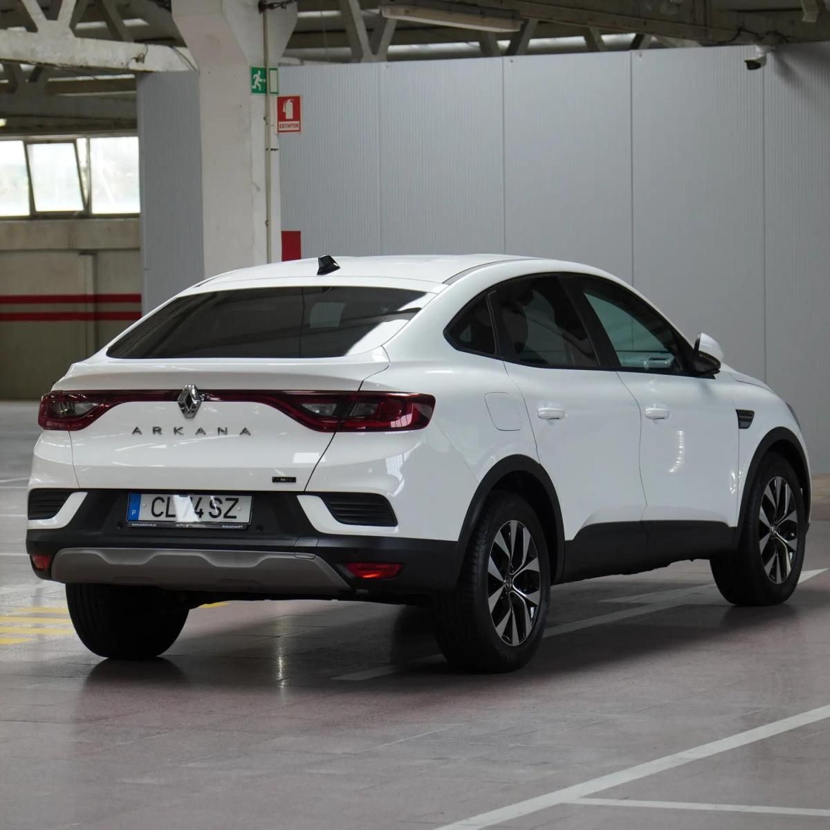 renault-arkana-2023-hibrido-a-gasolina-1598cc