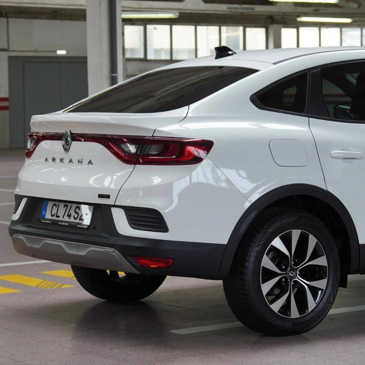 renault-arkana-2023-hibrido-a-gasolina-1598cc