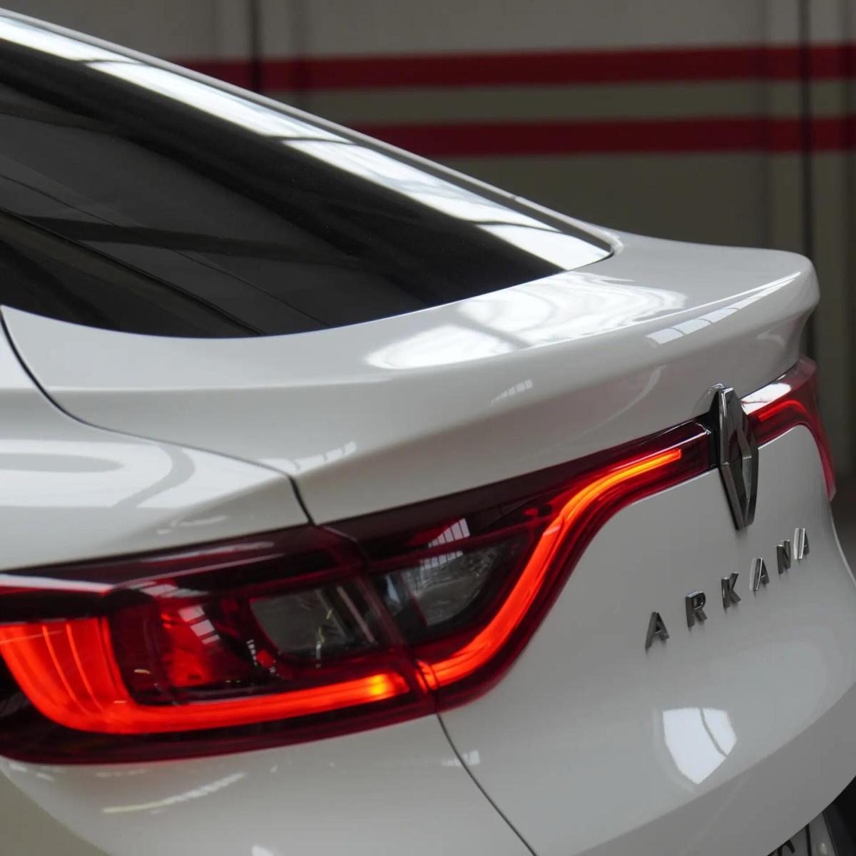 renault-arkana-2023-hibrido-a-gasolina-1598cc