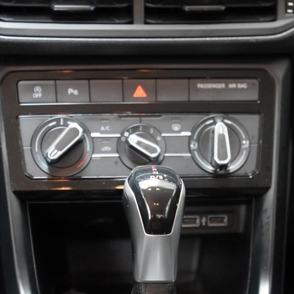 volkswagen-t-cross-2019-gasolina-999cc