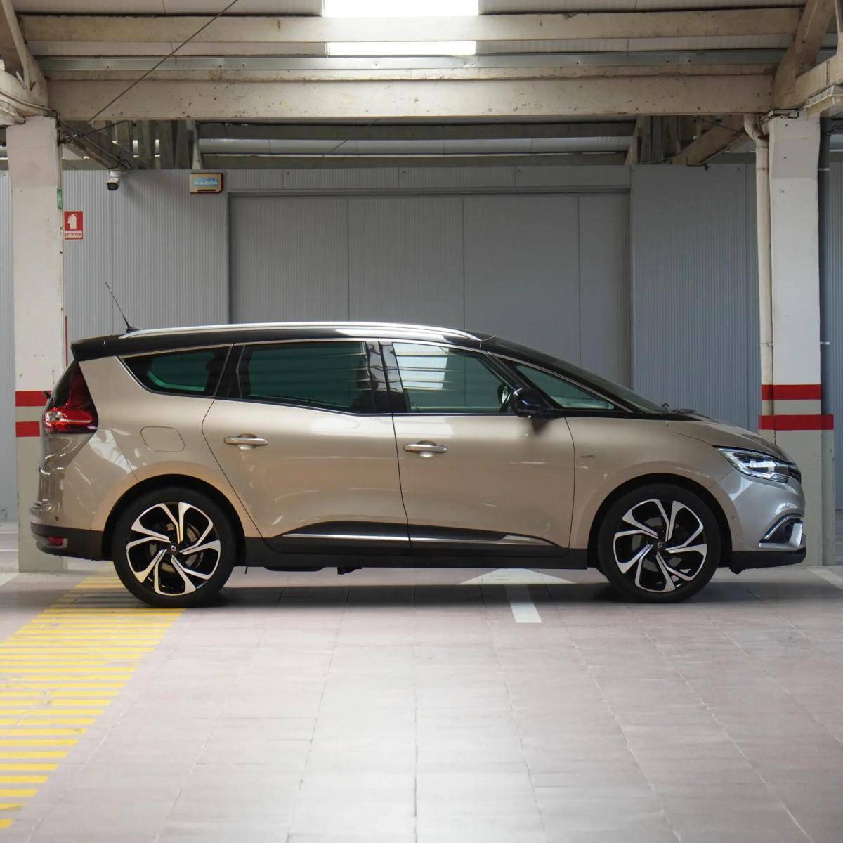 renault-grand-scenic-2019-diesel-1749cc