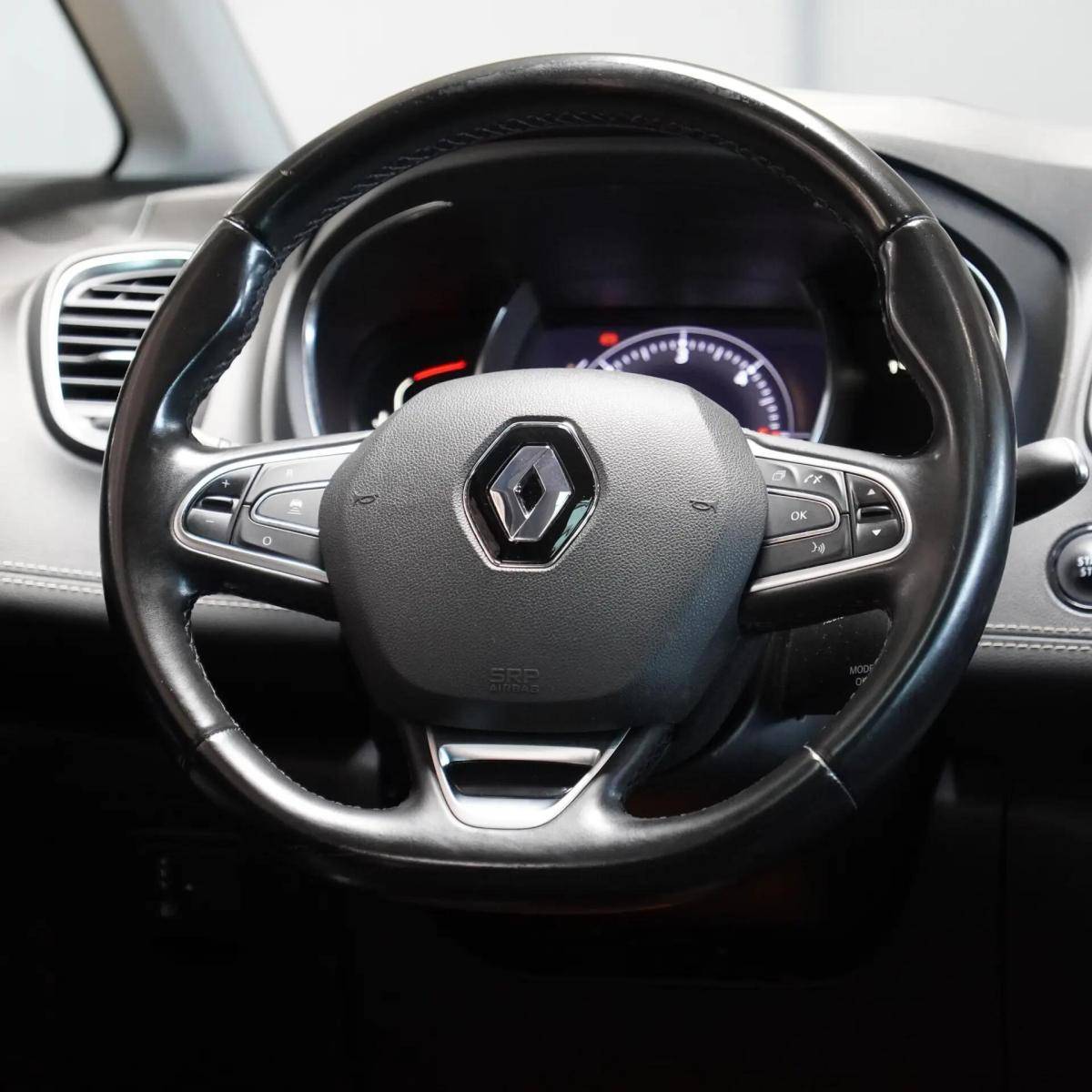 renault-grand-scenic-2019-diesel-1749cc