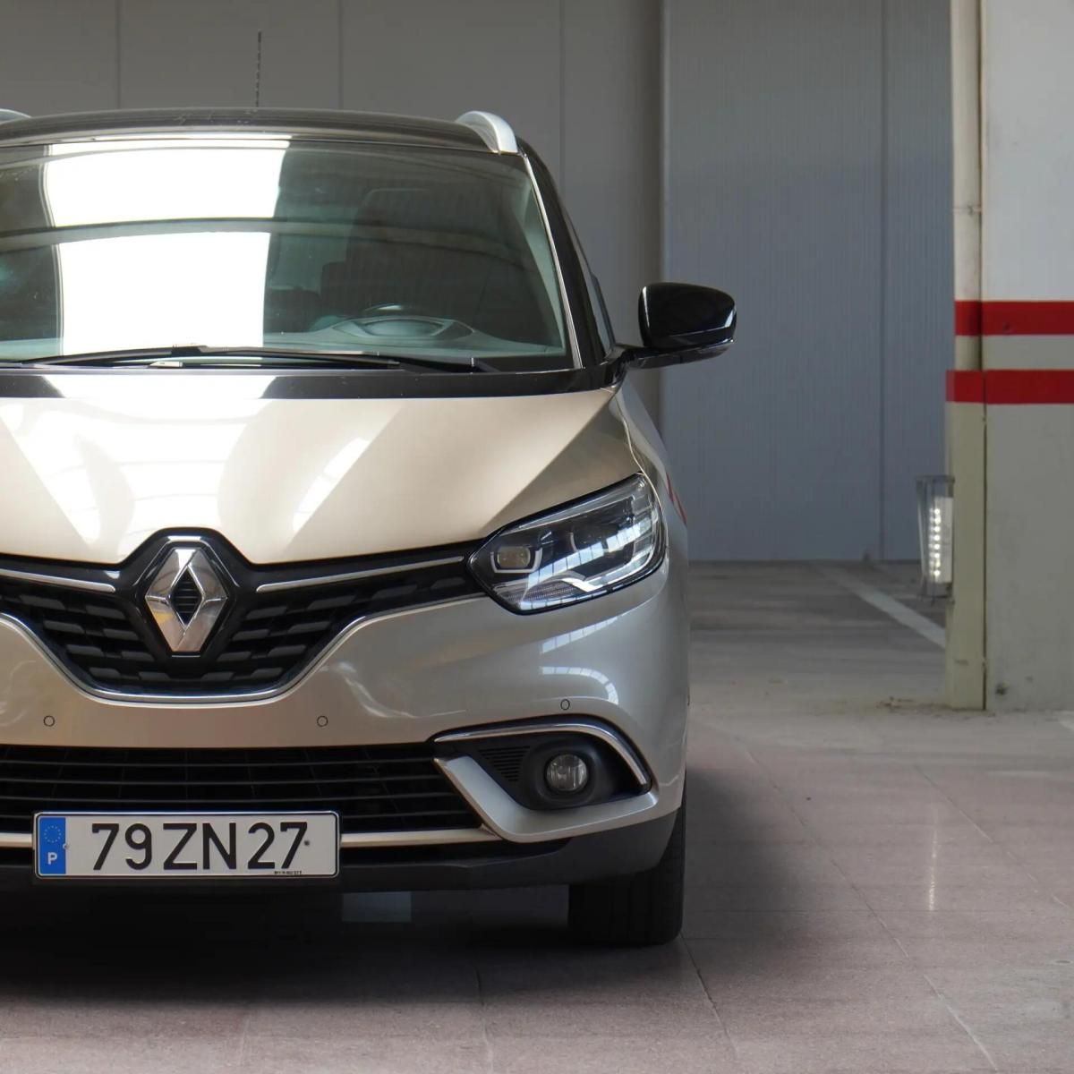 renault-grand-scenic-2019-diesel-1749cc