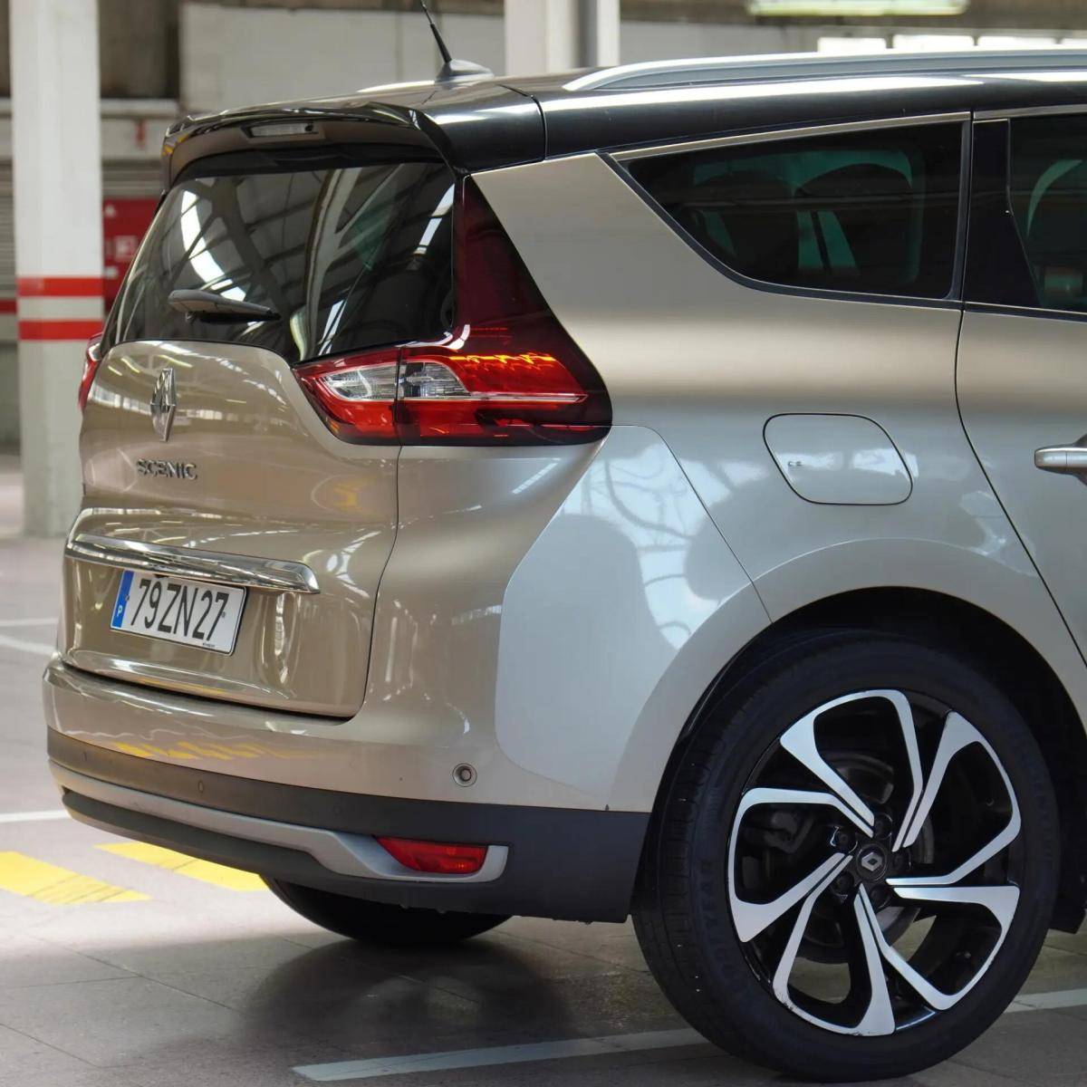renault-grand-scenic-2019-diesel-1749cc