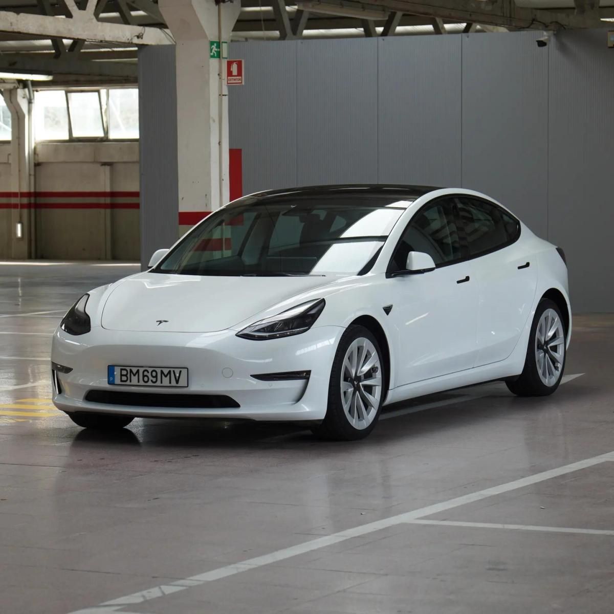 tesla-model-3-2022-eletrico-0cc