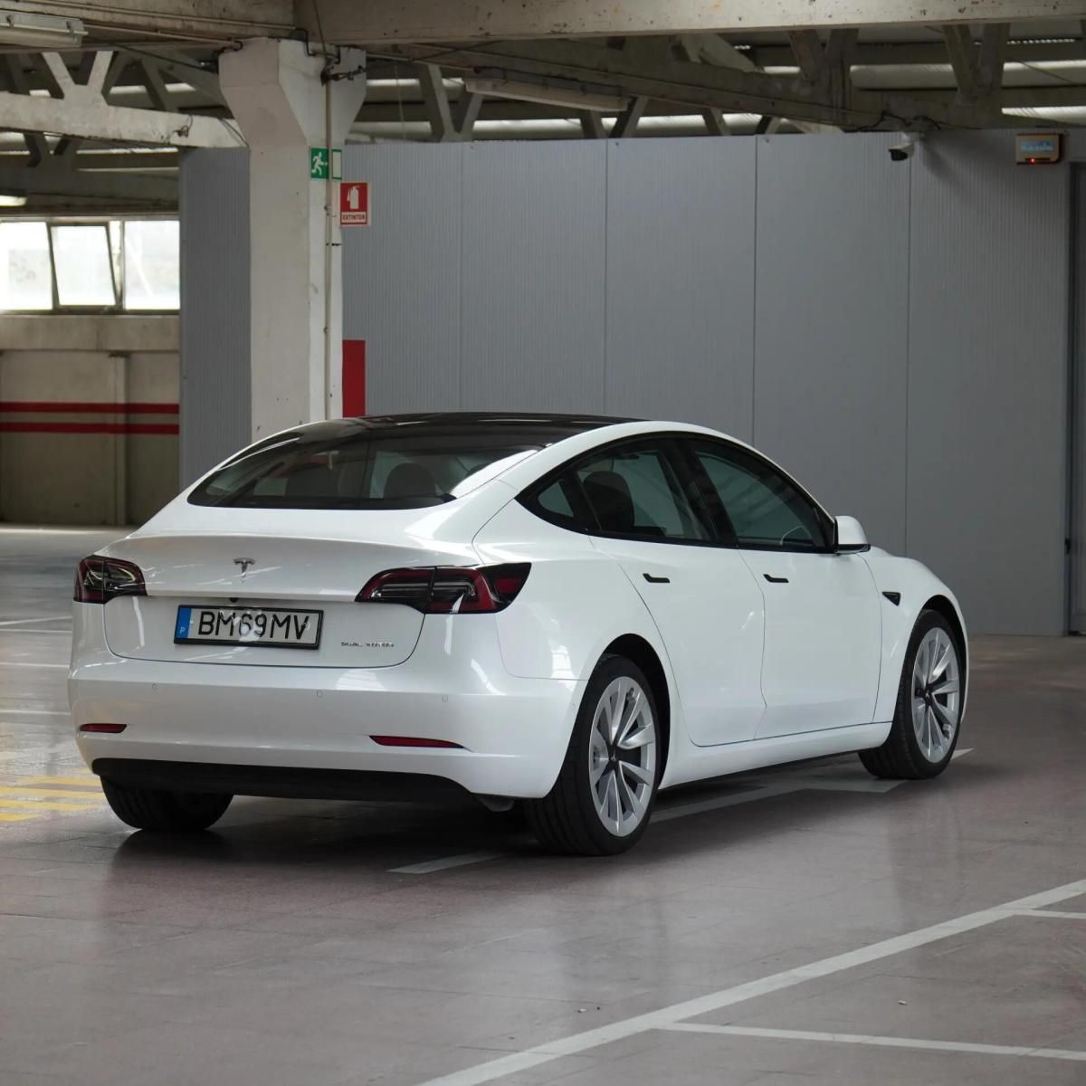 tesla-model-3-2022-eletrico-0cc