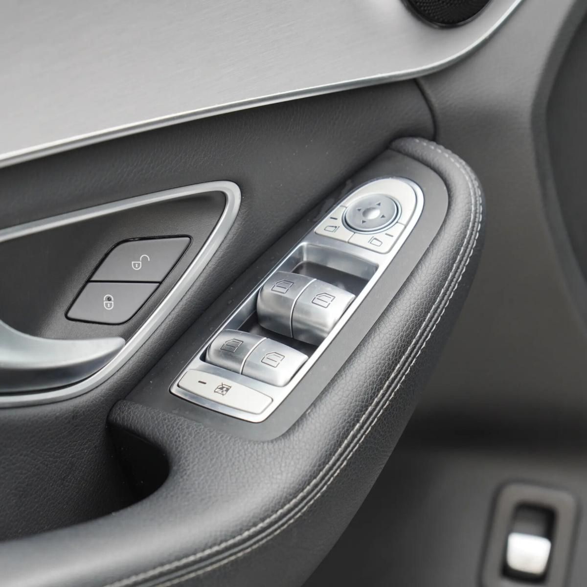 mercedes-benz-classe-c-c-220-cdi-2017-diesel-2143cc