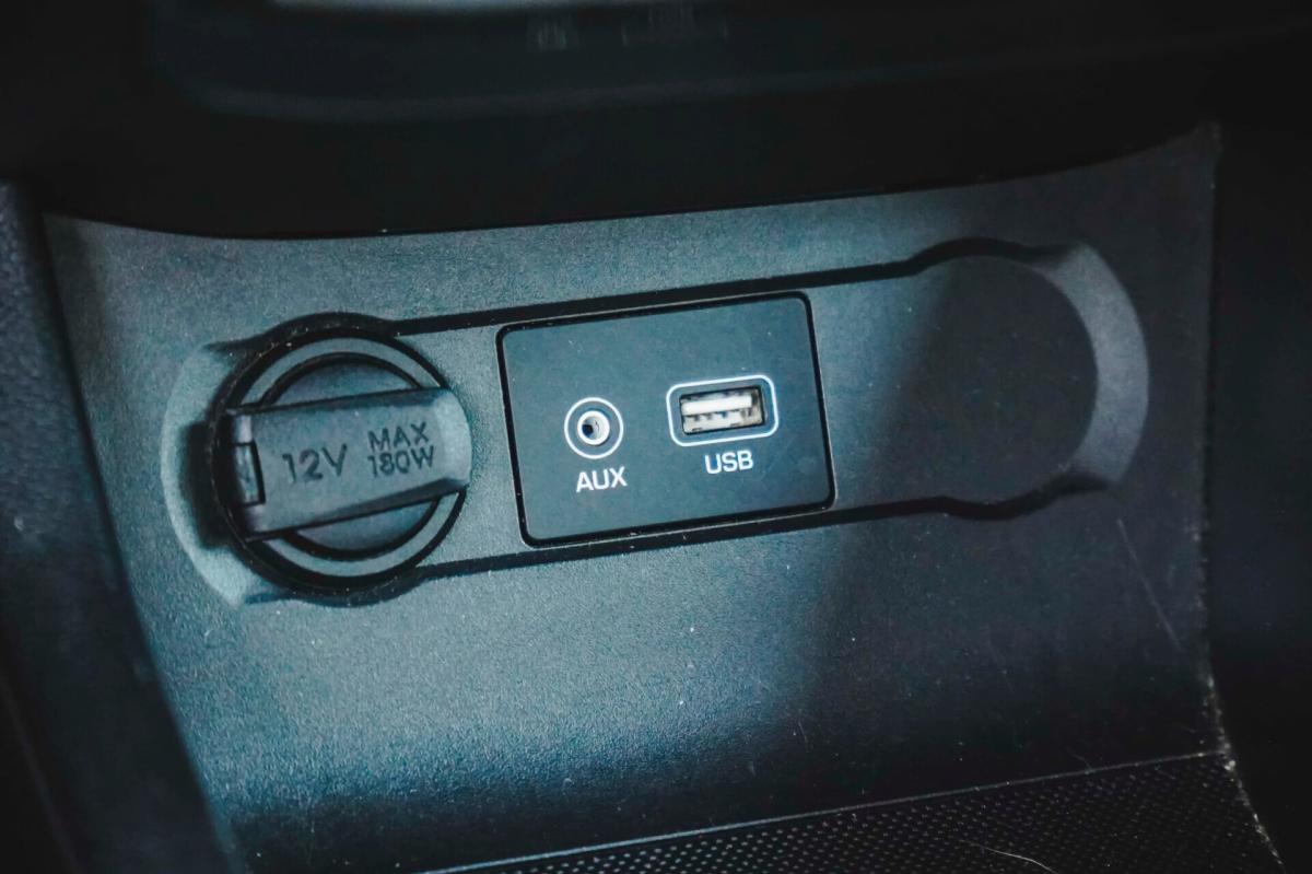 hyundai-i10-2017-diesel-1120cc