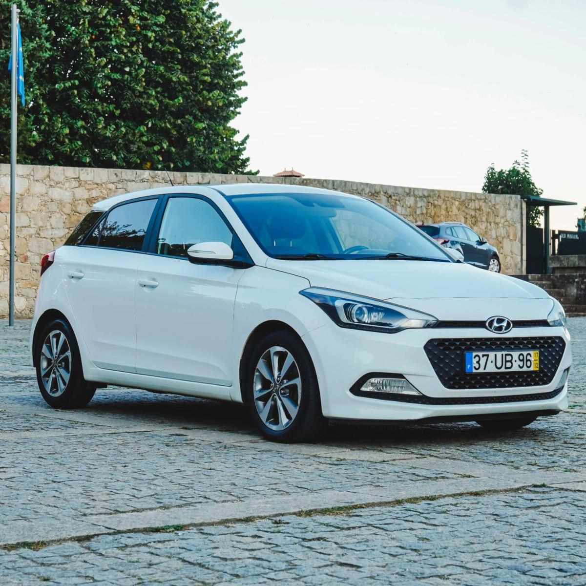 hyundai-i10-2017-diesel-1120cc