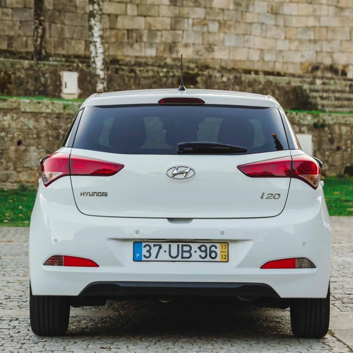 hyundai-i10-2017-diesel-1120cc