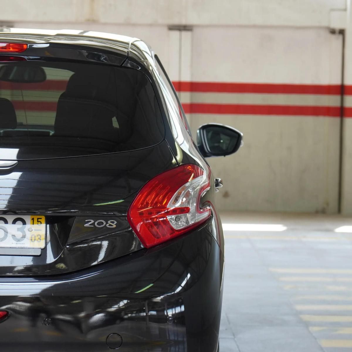 peugeot-208-2015-gasolina-1199cc
