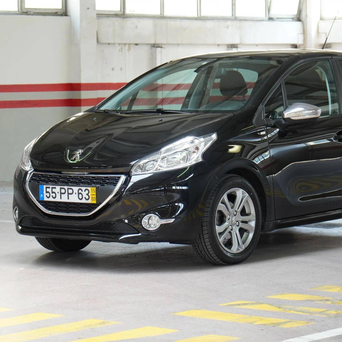 peugeot-208-2015-gasolina-1199cc