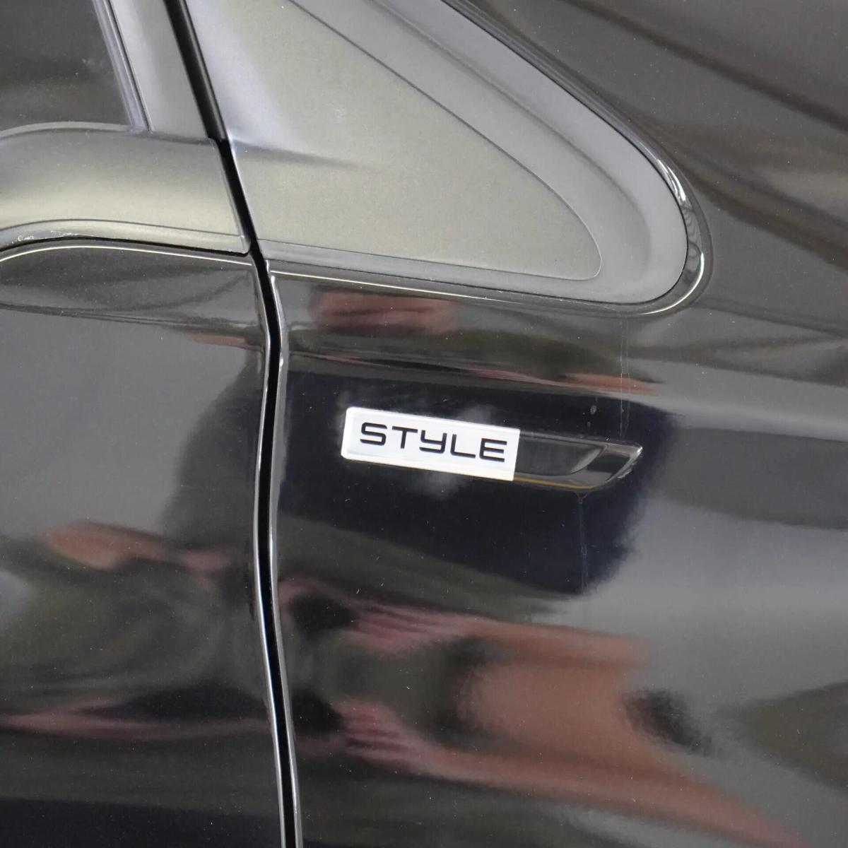 peugeot-208-2015-gasolina-1199cc