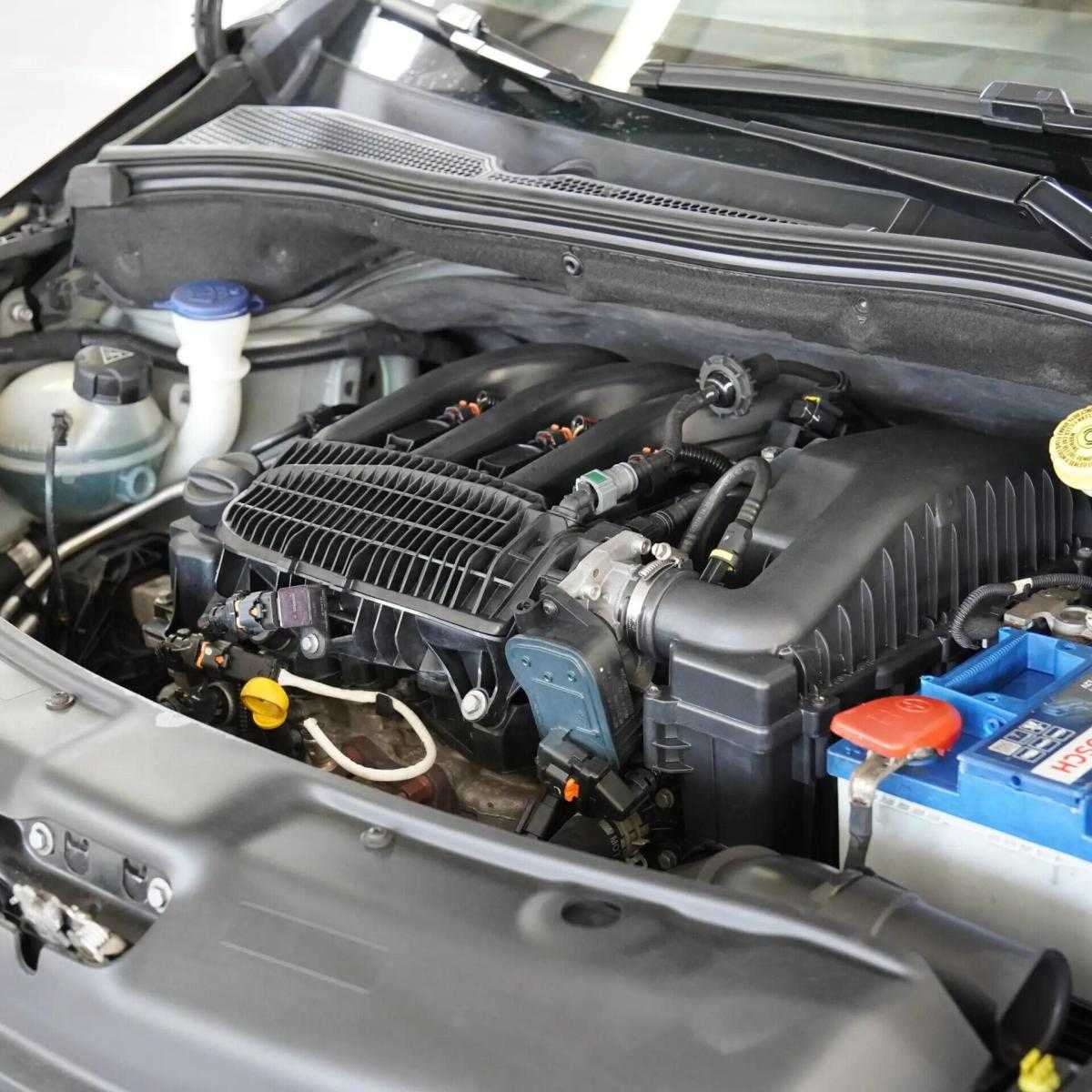 peugeot-208-2015-gasolina-1199cc