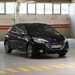peugeot-208-2015-gasolina-1199cc