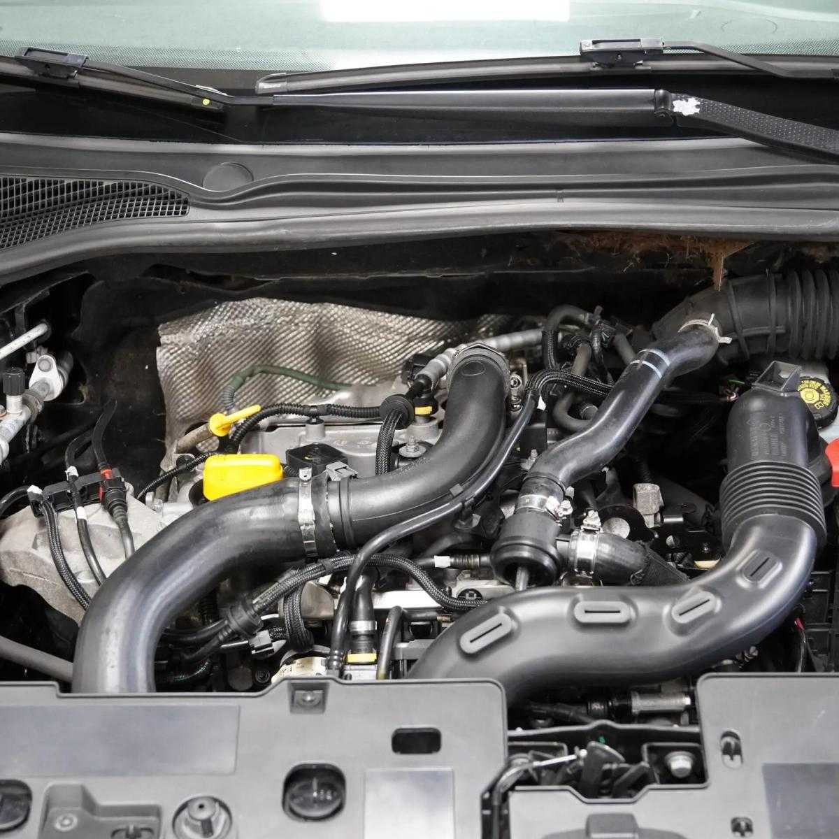 renault-clio-2016-gasolina-898cc