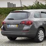 opel-astra-caravan-2011-diesel-1686cc