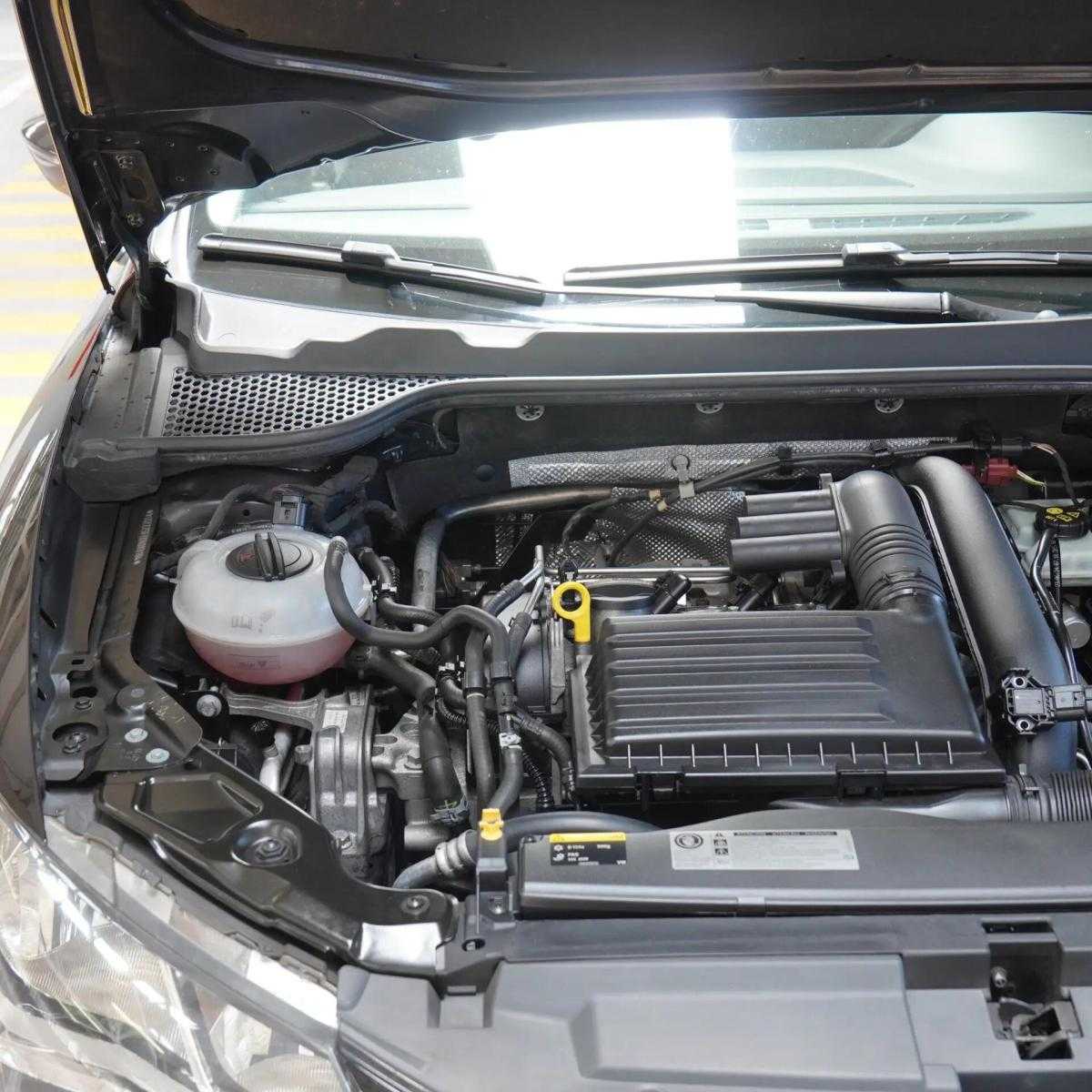 seat-leon-2016-gasolina-1197cc