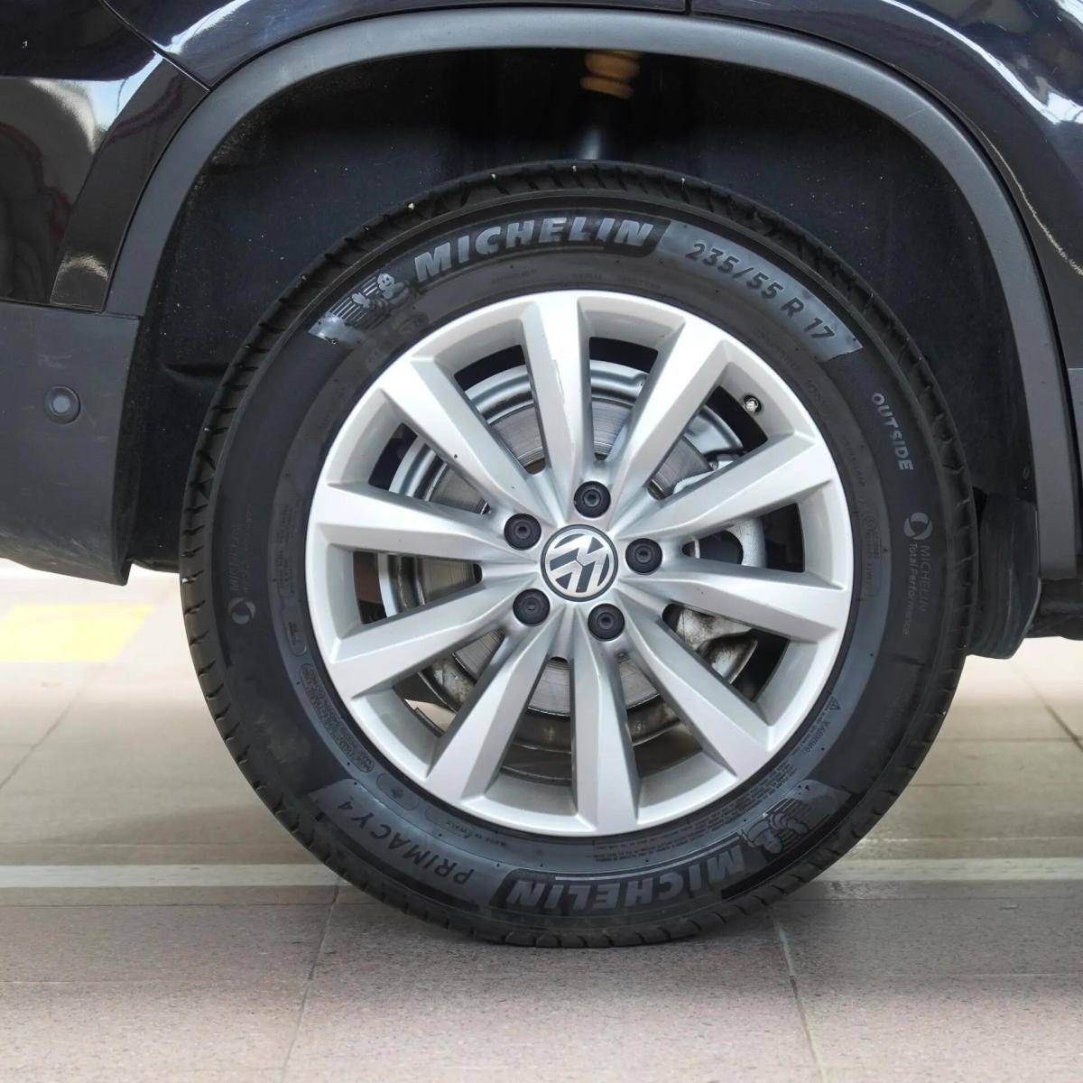 volkswagen-tiguan-2011-diesel-1968cc