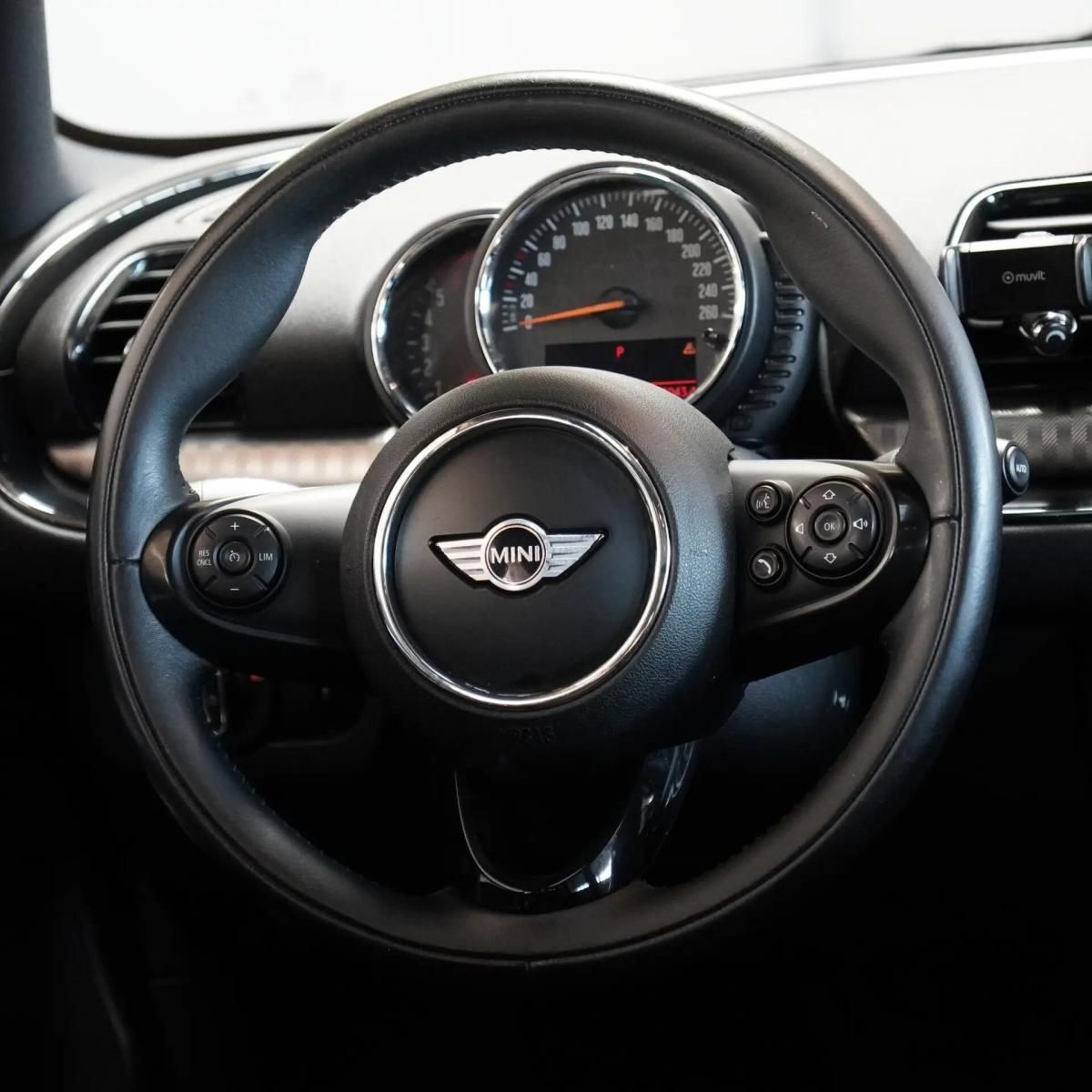 mini-clubman-2016-diesel-1995cc